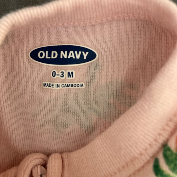 Old Navy Strawberry Footed Onesie - Picture 4 of 4